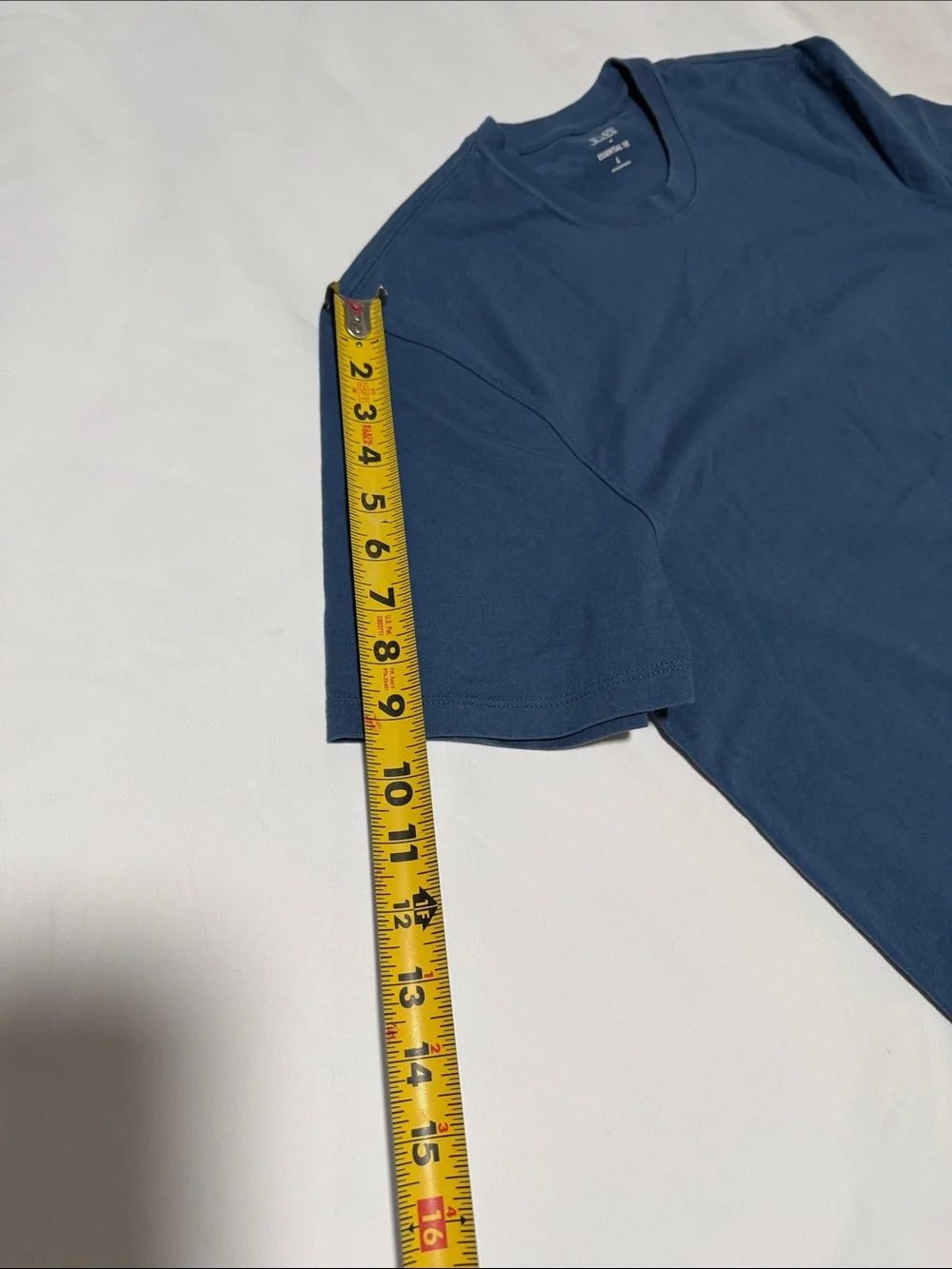 Men J. Crew Essential Crewneck Tee - Navy size L
